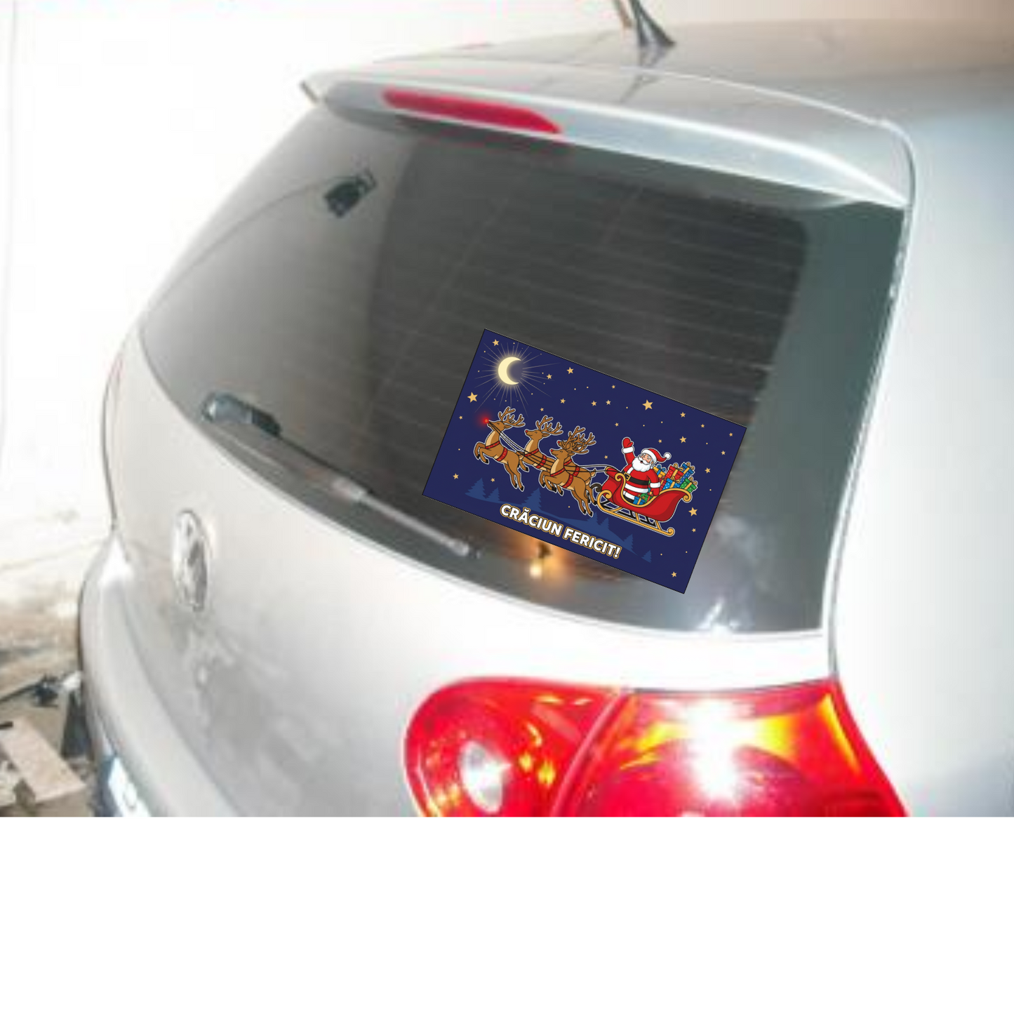 Sticker auto decorativ, abtibild, Mos Craciun, pentru caroserie, geamuri sau clapeta rezervor, v6