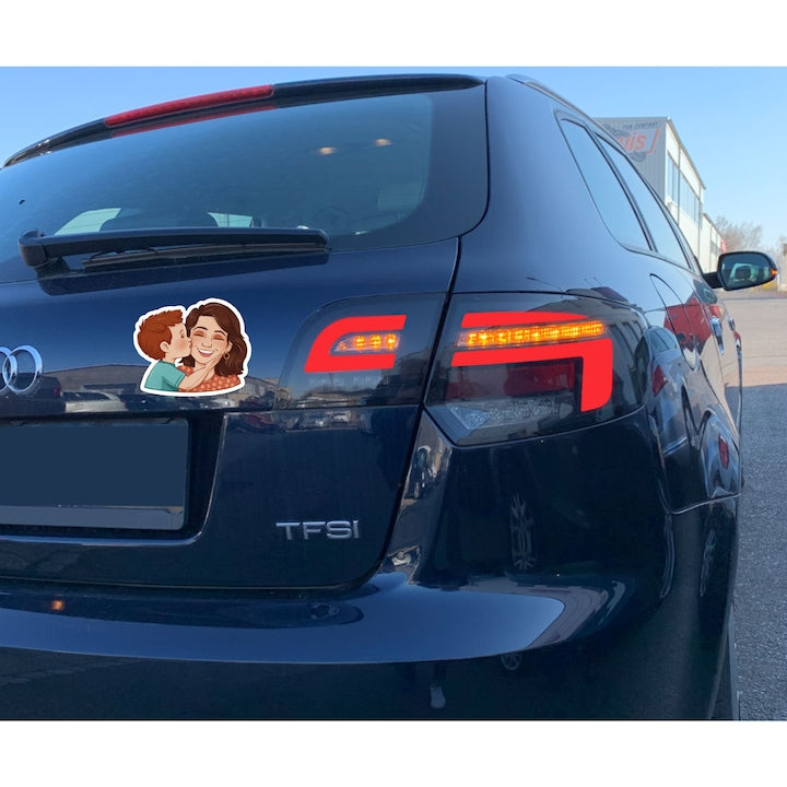 Sticker auto rezistent- sarut dulce mama si copil