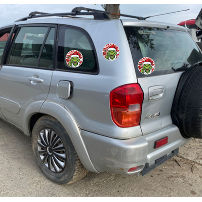 Sticker auto decorativ, abtibild, Mos Craciun Grinch, Merry Grinch. pentru caroserie, geamuri sau clapeta rezervor, v3