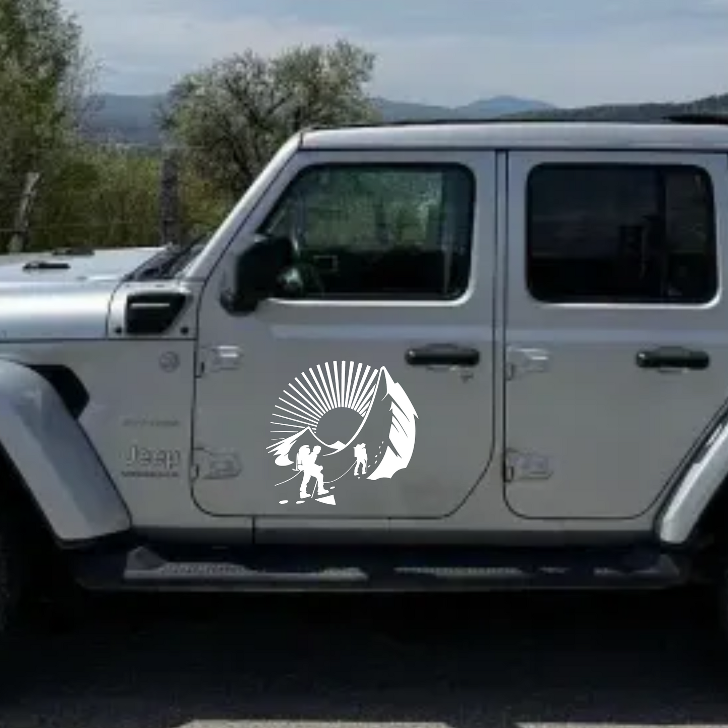 Sticker auto rezistent, iubitor de munte
