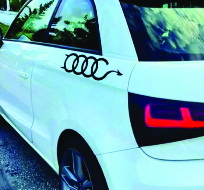 Set 15 stickere Audi