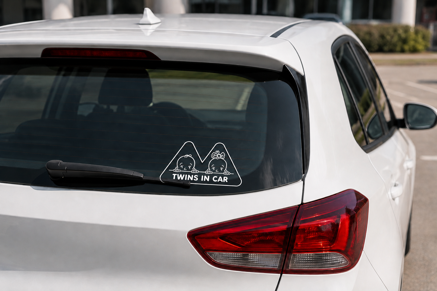Sticker auto „Twins in Car” – Gemeni la bord, băiat și fată, 20cm